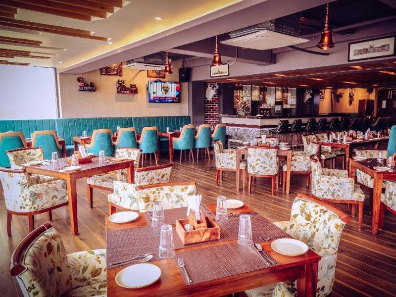 Hotel Vintage Zirakpur Chandigarh Панчкула Экстерьер фото
