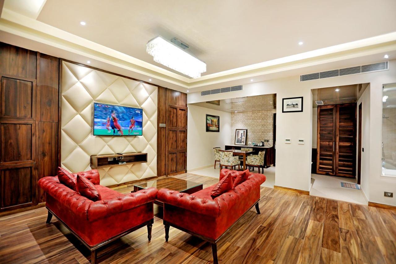 Hotel Vintage Zirakpur Chandigarh Панчкула Экстерьер фото